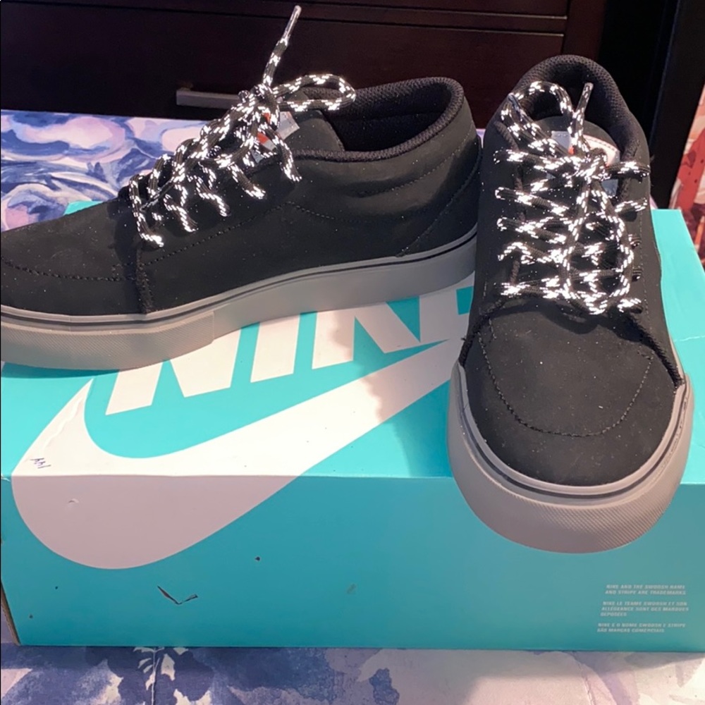 Nike shoes